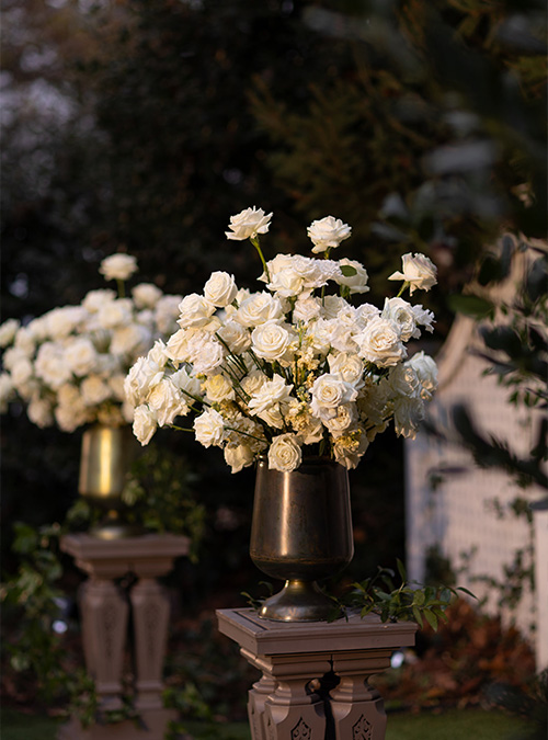 Centerpiece by TF Mcgrath. Nathan Smith Studio photgraphy